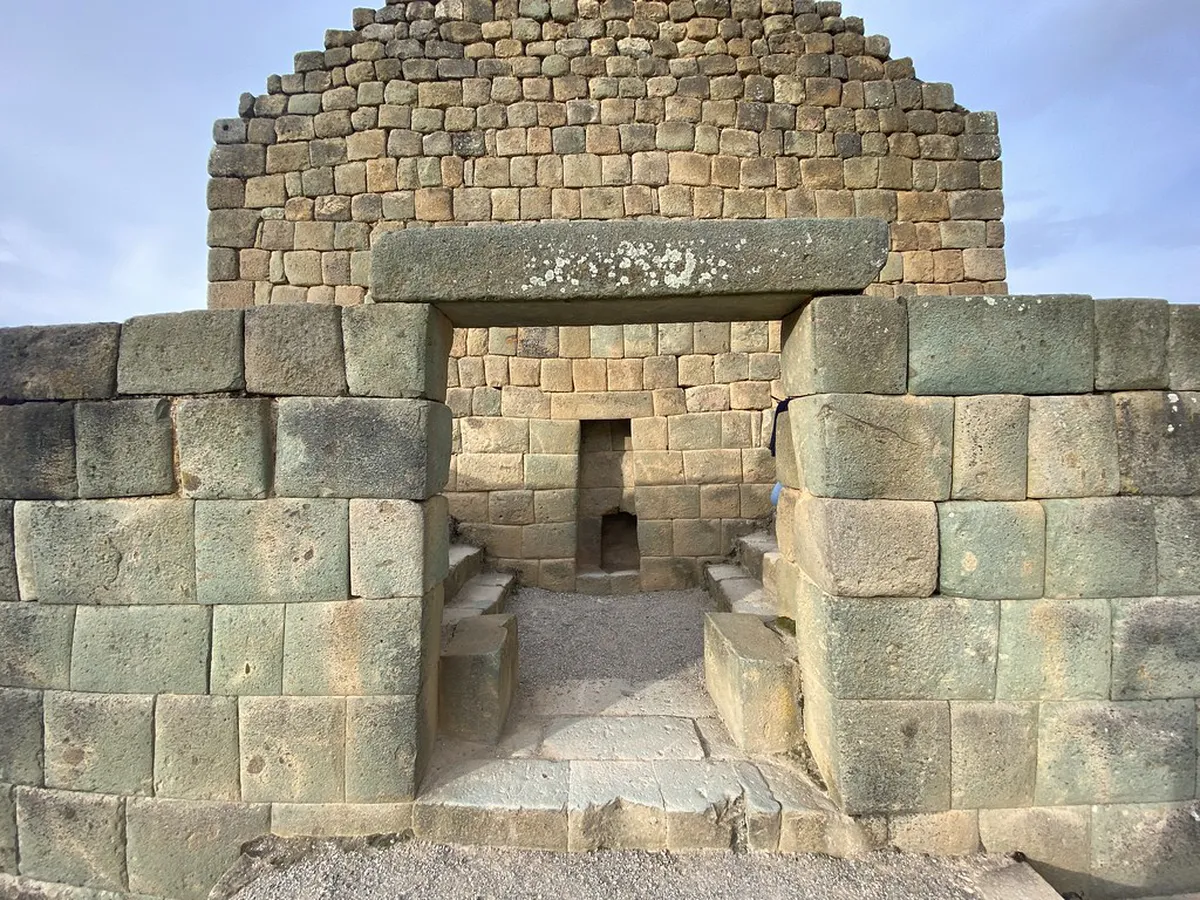 Discover Unique Souvenirs at Braga Craft Markets 2025