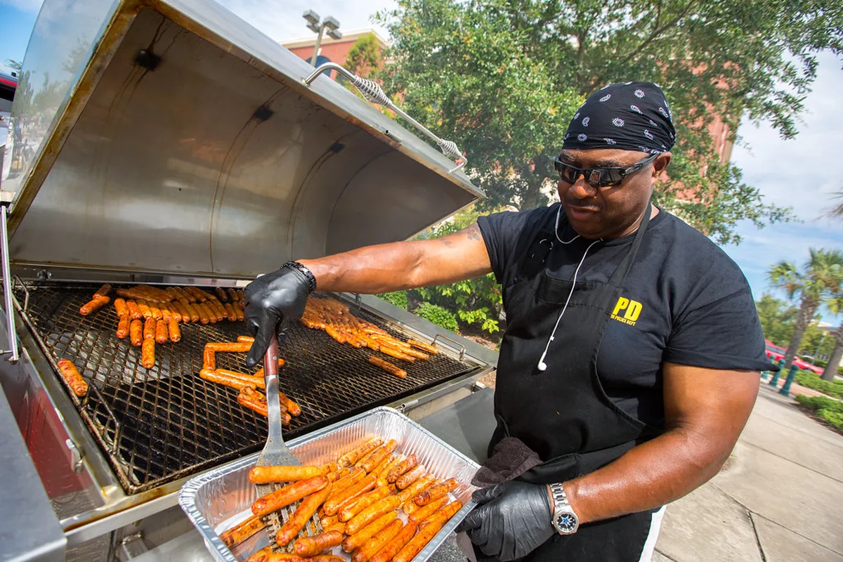 Discover Family Friendly Food Halls in Faro 2025